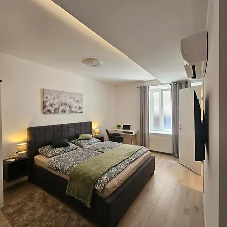 Golden Sun Apartment Zagreb Exterior photo